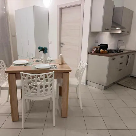 Scirocco - Ideale Per Coppie E Famiglie Carmiano (Apulia)